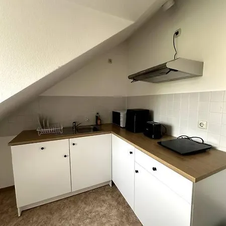 2-Zimmer-Wohnung Mit Balkon & Guter Anbindung In Aschaffenburg Apartment